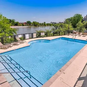 Riverfront Retreat Apartment Nashville